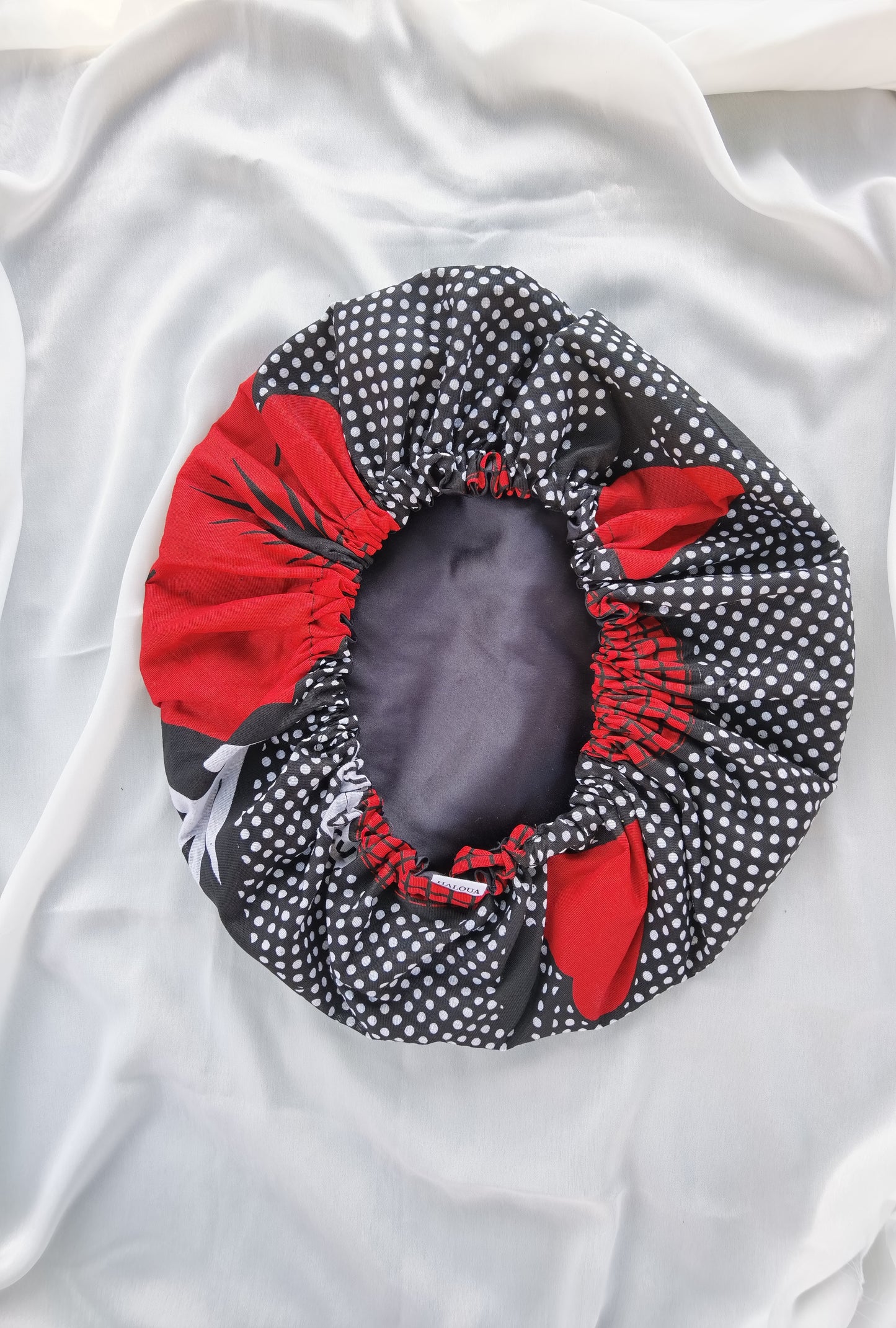 Bonnet satin Mainty