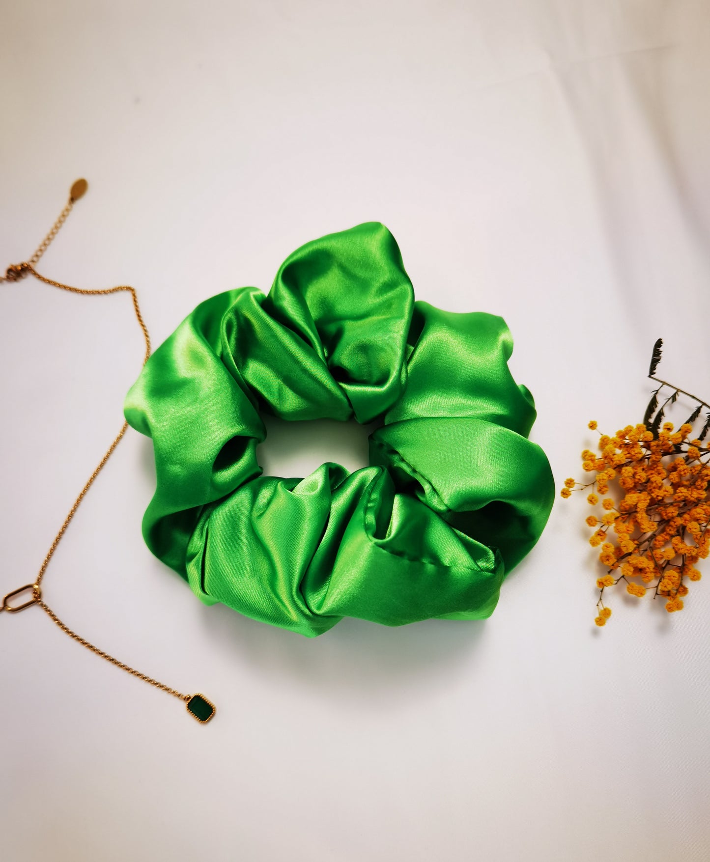 Chouchou "Ravinala" – Satin Vert Émeraude