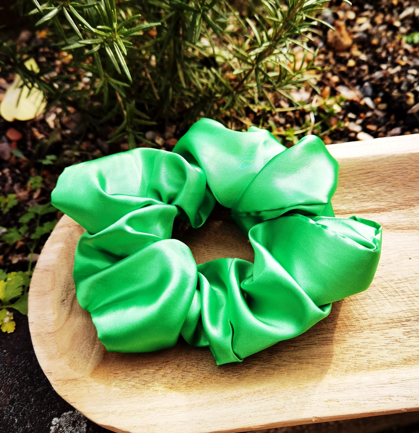 Chouchou "Ravinala" – Satin Vert Émeraude