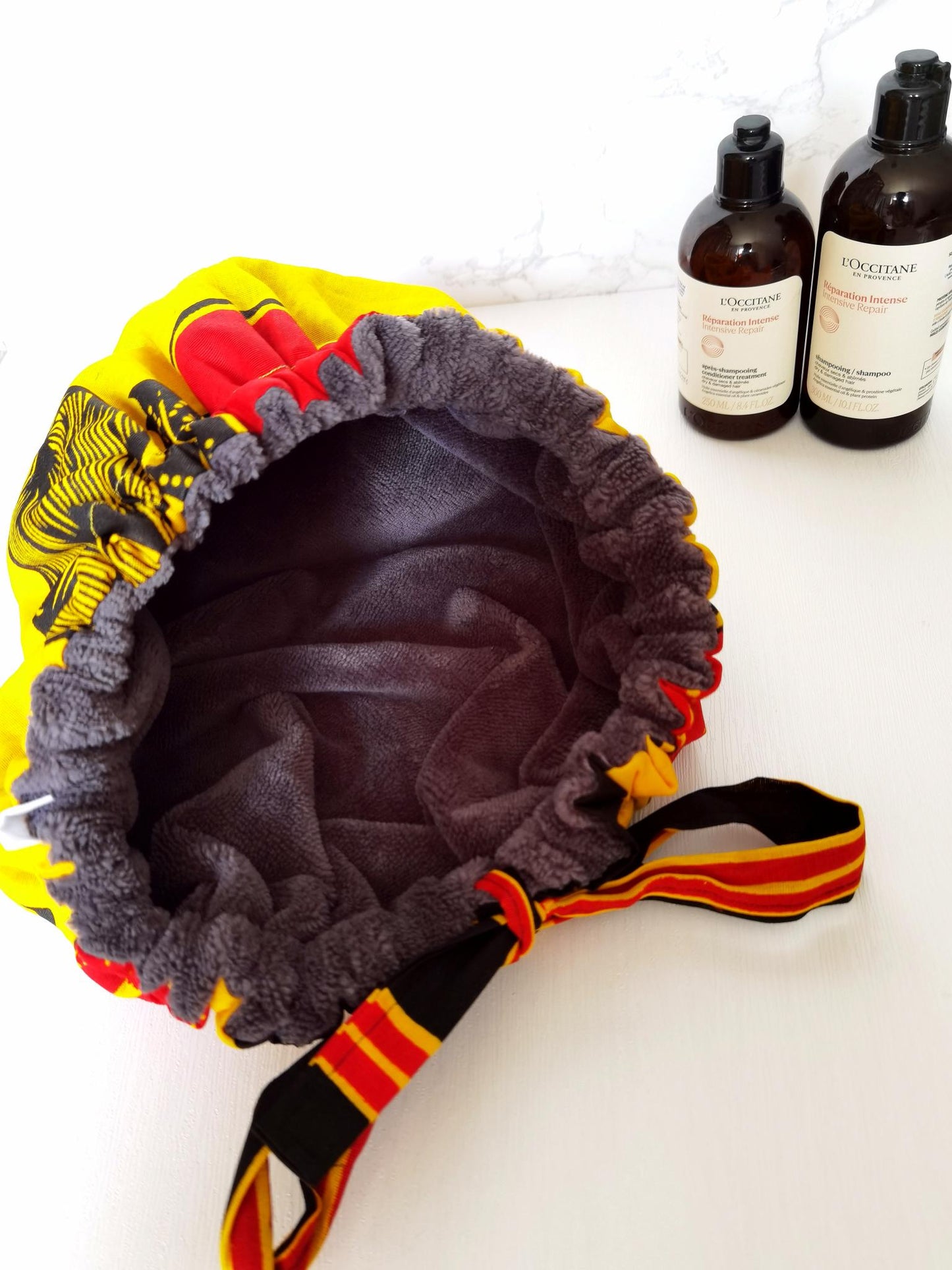 Kofia Serviette – Bonnet-Serviette en Tissu Kanga & Microfibre de Bambou